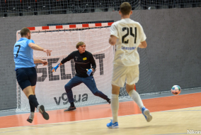 <a href="https://st.getinfootball.com/albums/1085400/6587d31a5dc43_1920.jpg" target="_blank">Завантажити оригінал</a>