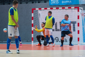<a href="https://st.getinfootball.com/albums/1085451/658aaeba638a4_1920.jpg" target="_blank">Завантажити оригінал</a>