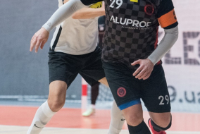 <a href="https://st.getinfootball.com/albums/1085451/658aaf3f55e34_1920.jpg" target="_blank">Завантажити оригінал</a>
