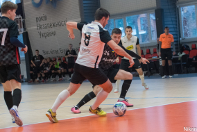 <a href="https://st.getinfootball.com/albums/1085451/658aaf7d877b5_1920.jpg" target="_blank">Завантажити оригінал</a>