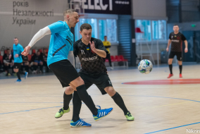 <a href="https://st.getinfootball.com/albums/1085451/658ab0c05b481_1920.jpg" target="_blank">Завантажити оригінал</a>