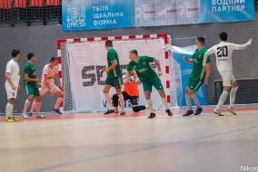 <a href="https://st.getinfootball.com/albums/1085451/658ab11b5f0f5_1920.jpg" target="_blank">Завантажити оригінал</a>
