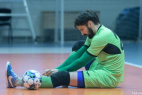 <a href="https://st.getinfootball.com/albums/1085451/658ab200db944_1920.jpg" target="_blank">Завантажити оригінал</a>