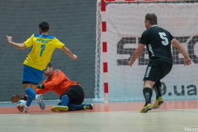<a href="https://st.getinfootball.com/albums/1085494/658bfc2841ba5_1920.jpg" target="_blank">Завантажити оригінал</a>