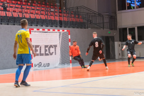 <a href="https://st.getinfootball.com/albums/1085494/658bfc525dc26_1920.jpg" target="_blank">Завантажити оригінал</a>
