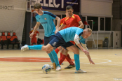 <a href="https://st.getinfootball.com/albums/1085494/658bfd193e102_1920.jpg" target="_blank">Завантажити оригінал</a>