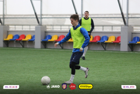 <a href="https://st.getinfootball.com/albums/1085544/65a5225f7aca2_1920.jpg" target="_blank">Завантажити оригінал</a>