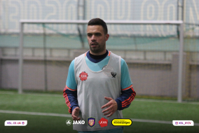 <a href="https://st.getinfootball.com/albums/1085666/65ae9752e1538_1920.jpg" target="_blank">Завантажити оригінал</a>