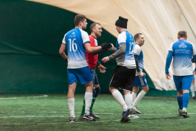 <a href="https://st.getinfootball.com/albums/1085831/65b8d05896f24_1920.jpg" target="_blank">Завантажити оригінал</a>