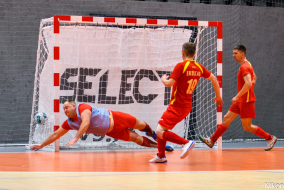 <a href="https://st.getinfootball.com/albums/1085899/65be6e787d6cf_1920.jpg" target="_blank">Завантажити оригінал</a>