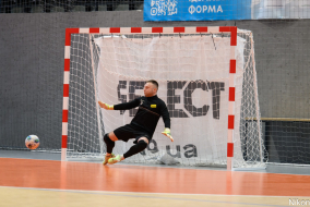 <a href="https://st.getinfootball.com/albums/1085899/65be70282c026_1920.jpg" target="_blank">Завантажити оригінал</a>