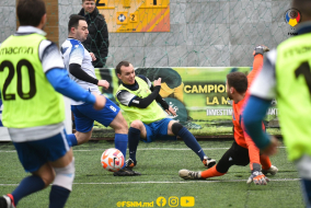 <a href="https://st.getinfootball.com/albums/1086328/65d5abb98cece_1920.jpg" target="_blank">Descarcă</a>
