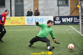 <a href="https://st.getinfootball.com/albums/1086330/65d5ad7d1188f_1920.jpg" target="_blank">Descarcă</a>