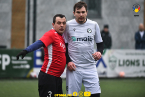 <a href="https://st.getinfootball.com/albums/1086330/65d5ad83ae511_1920.jpg" target="_blank">Descarcă</a>