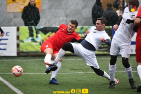 <a href="https://st.getinfootball.com/albums/1086331/65d5ade3e7f1a_1920.jpg" target="_blank">Descarcă</a>