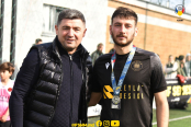 <a href="https://st.getinfootball.com/albums/1086353/65da1556dbd03_1920.jpg" target="_blank">Descarcă</a>