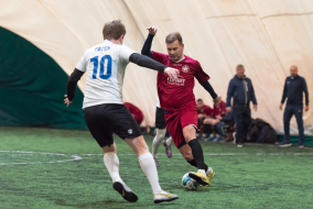 <a href="https://st.getinfootball.com/albums/1086374/65db387edc340_1920.jpg" target="_blank">Завантажити оригінал</a>
