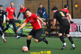 <a href="https://st.getinfootball.com/albums/1086533/65e887bdd2480_1920.jpg" target="_blank">Descarcă</a>