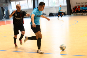 <a href="https://st.getinfootball.com/albums/1086607/65ef532f354c7_1920.jpg" target="_blank">Завантажити оригінал</a>