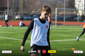 <a href="https://st.getinfootball.com/albums/1086654/65f043df9d038_1920.jpg" target="_blank">Завантажити оригінал</a>