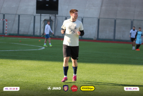 <a href="https://st.getinfootball.com/albums/1086657/65f04646a2008_1920.jpg" target="_blank">Завантажити оригінал</a>