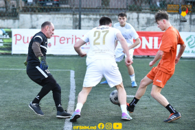 <a href="https://st.getinfootball.com/albums/1086701/65f1678322953_1920.jpg" target="_blank">Descarcă</a>