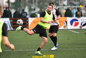 <a href="https://st.getinfootball.com/albums/1086787/65f96fa4f3f46_1920.jpg" target="_blank">Descarcă</a>