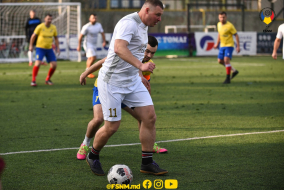 <a href="https://st.getinfootball.com/albums/1086790/65f9715e5627f_1920.jpg" target="_blank">Descarcă</a>