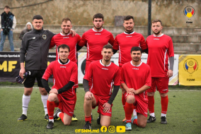 <a href="https://st.getinfootball.com/albums/1087012/66041d3399cea_1920.jpg" target="_blank">Descarcă</a>
