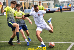 <a href="https://st.getinfootball.com/albums/1087018/6604245381729_1920.jpg" target="_blank">Descarcă</a>