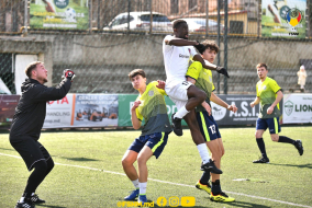 <a href="https://st.getinfootball.com/albums/1087018/66042482e00cf_1920.jpg" target="_blank">Descarcă</a>