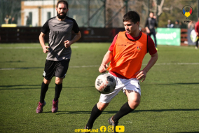 <a href="https://st.getinfootball.com/albums/1087022/660426af28383_1920.jpg" target="_blank">Descarcă</a>