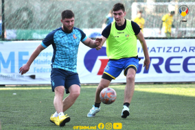 <a href="https://st.getinfootball.com/albums/1087023/66042be7236e8_1920.jpg" target="_blank">Descarcă</a>