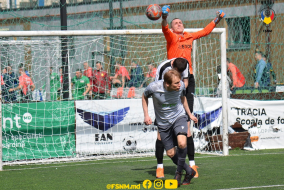 <a href="https://st.getinfootball.com/albums/1087030/6608379ea2814_1920.jpg" target="_blank">Descarcă</a>