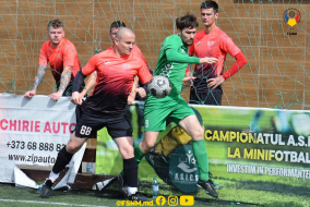 <a href="https://st.getinfootball.com/albums/1087031/660838695836b_1920.jpg" target="_blank">Descarcă</a>