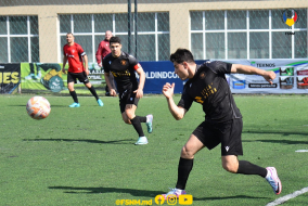 <a href="https://st.getinfootball.com/albums/1087033/66083b77caad1_1920.jpg" target="_blank">Descarcă</a>