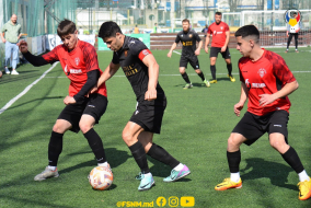 <a href="https://st.getinfootball.com/albums/1087033/66083b81056e1_1920.jpg" target="_blank">Descarcă</a>