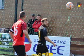 <a href="https://st.getinfootball.com/albums/1087033/66083ba095154_1920.jpg" target="_blank">Descarcă</a>