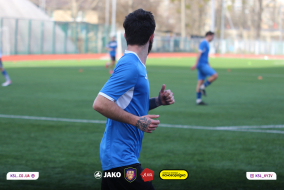 <a href="https://st.getinfootball.com/albums/1087073/660ad84406f02_1920.jpg" target="_blank">Завантажити оригінал</a>