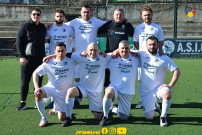 <a href="https://st.getinfootball.com/albums/1087126/660da0b36cf09_1920.jpg" target="_blank">Descarcă</a>