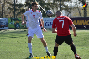 <a href="https://st.getinfootball.com/albums/1087127/660da1fbcc696_1920.jpg" target="_blank">Descarcă</a>