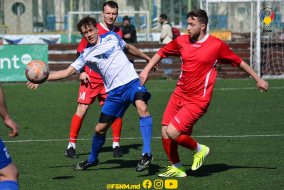 <a href="https://st.getinfootball.com/albums/1087130/660da457a42d3_1920.jpg" target="_blank">Descarcă</a>