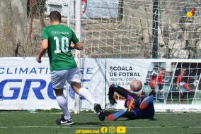 <a href="https://st.getinfootball.com/albums/1087132/660da53a99baa_1920.jpg" target="_blank">Descarcă</a>