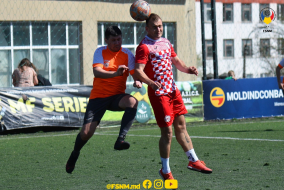<a href="https://st.getinfootball.com/albums/1087138/660ed403d1e3d_1920.jpg" target="_blank">Descarcă</a>
