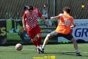 <a href="https://st.getinfootball.com/albums/1087138/660ed419bd186_1920.jpg" target="_blank">Descarcă</a>