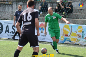 <a href="https://st.getinfootball.com/albums/1087208/66151067a03a7_1920.jpg" target="_blank">Descarcă</a>