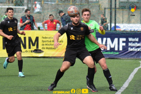 <a href="https://st.getinfootball.com/albums/1087211/6615167ad8680_1920.jpg" target="_blank">Descarcă</a>