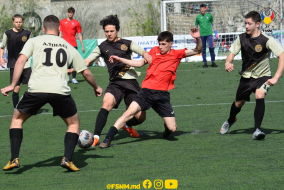 <a href="https://st.getinfootball.com/albums/1087212/661519130803a_1920.jpg" target="_blank">Descarcă</a>