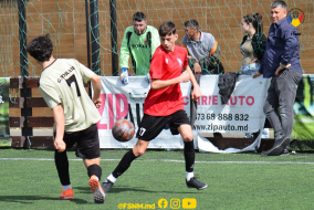 <a href="https://st.getinfootball.com/albums/1087212/6615193747dbc_1920.jpg" target="_blank">Descarcă</a>