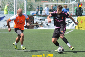 <a href="https://st.getinfootball.com/albums/1087232/66153a2744c5b_1920.jpg" target="_blank">Descarcă</a>